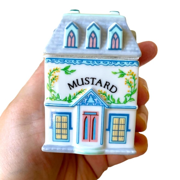 Lenox Other - Lenox Hill porcelain spice village - mustard